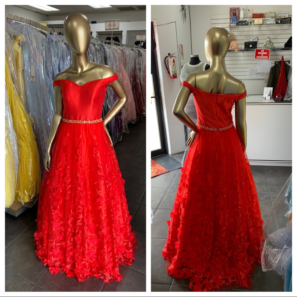 Beautiful 3D floral a line ballgown